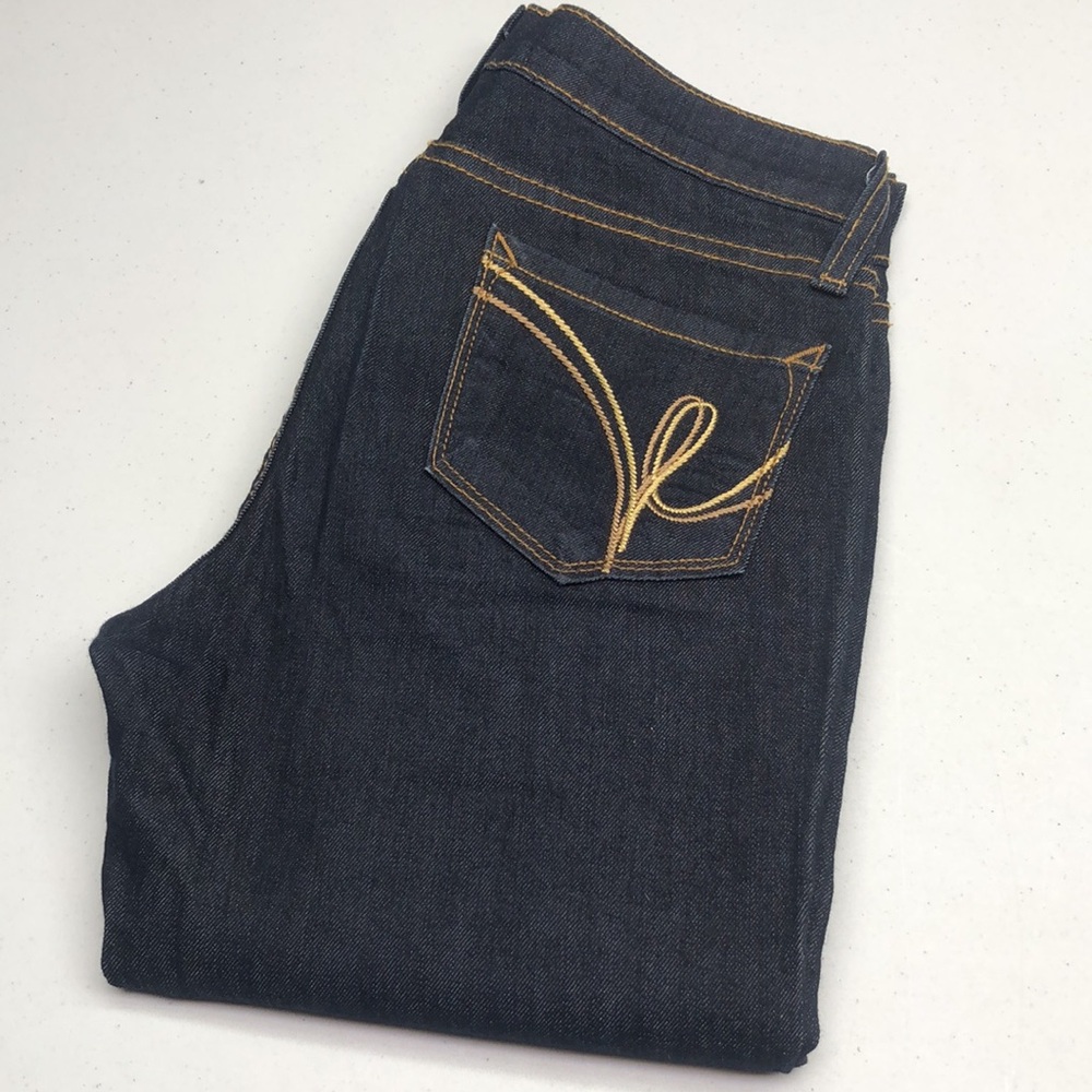 LIKE NEW APHRODITE ANKLE SKINNY JEANS 3/27x26 ⭐️